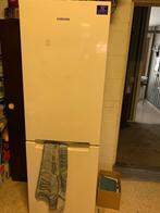 Samsung koel-vries combinatie, Witgoed en Apparatuur, Koelkasten en IJskasten, Ophalen, Gebruikt, 200 liter of meer, Met aparte vriezer