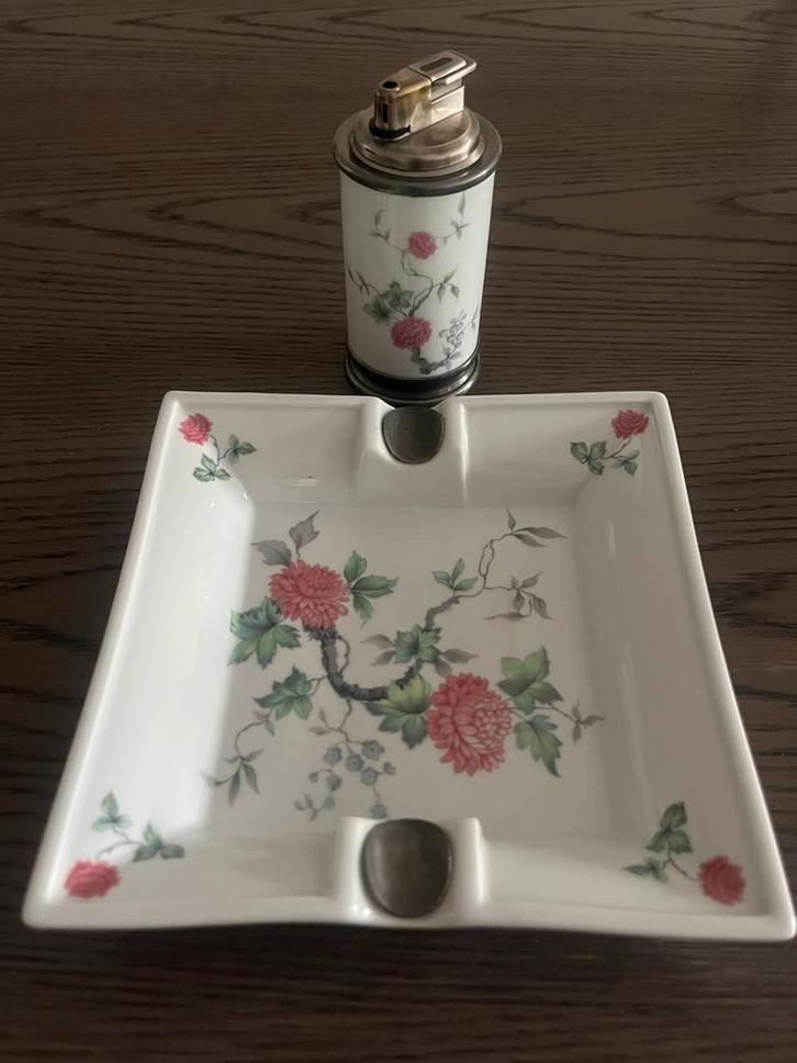 Chanill Limoges France Set - Asbak & Aansteker, Verzamelen, Rookartikelen, Aanstekers en Luciferdoosjes, Gebruikt, Asbak, Ophalen of Verzenden