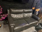Elektrische 2-zits relaxbank – Donkergrijs leer., Ophalen, Gebruikt, Tweepersoons, Leer