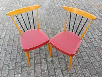 Set van 2 vintage stoeltjes beschikbaar voor biedingen
