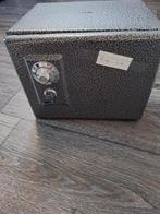 Leuke kluis voor kinderen met 1 sleutel en cijferslot, Ophalen, Gebruikt