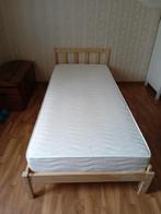 nieuwe matras 90 cm x 200 cm + bed, Ophalen, 90 cm, Eenpersoons, Zo goed als nieuw