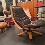 Hans Brattrud fauteuil - Noorse luxe - Scandinavisch design, Huis en Inrichting, Fauteuils, Ophalen, 75 tot 100 cm, Hout, 50 tot 75 cm