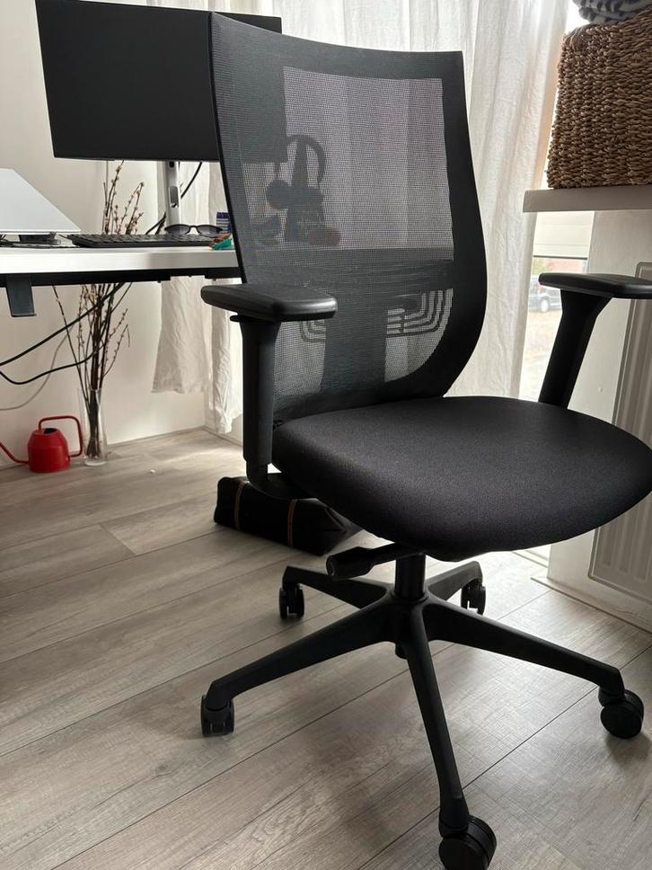 Euroseats Curve Bureaustoel - Zwart, Huis en Inrichting, Bureaustoelen, Zo goed als nieuw, Bureaustoel, Zwart, Ergonomisch, Verzenden