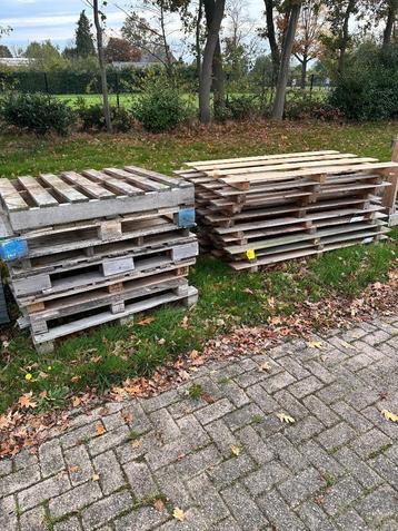 Gratis pallets beschikbaar voor biedingen