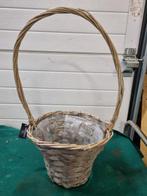 plantenmand met plastic en hengselcountryfield, Ophalen of Verzenden, 'T Olde Gre-j, Info@toldegrej.nl, Endepoelstraat 20f Didam
