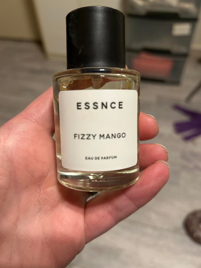 Essence Fizzy Mango Eau de Parfum, Ophalen of Verzenden, Zo goed als nieuw