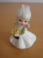 Bloemenmeisje   Mooi bewerkt beeldje, Ophalen of Verzenden, Gebruikt, Mens