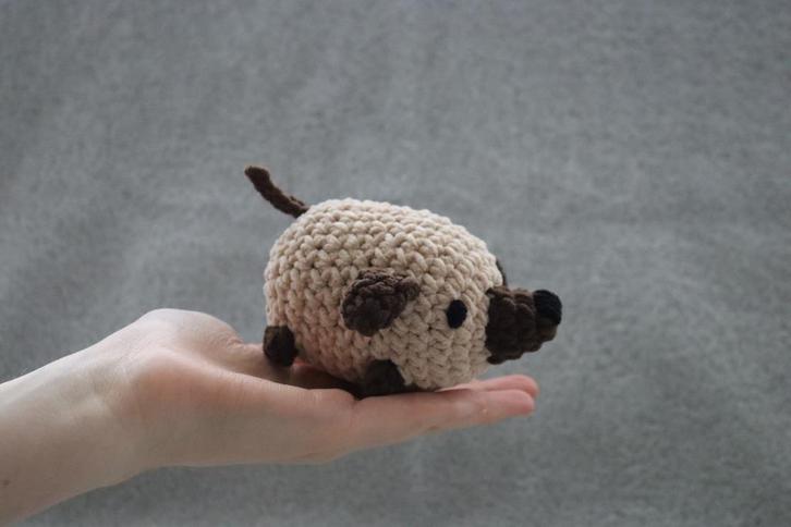 Hond - zelfgemaakte knuffel, Hobby en Vrije tijd, Breien en Haken, Nieuw, Haken, Overige typen, Ophalen of Verzenden