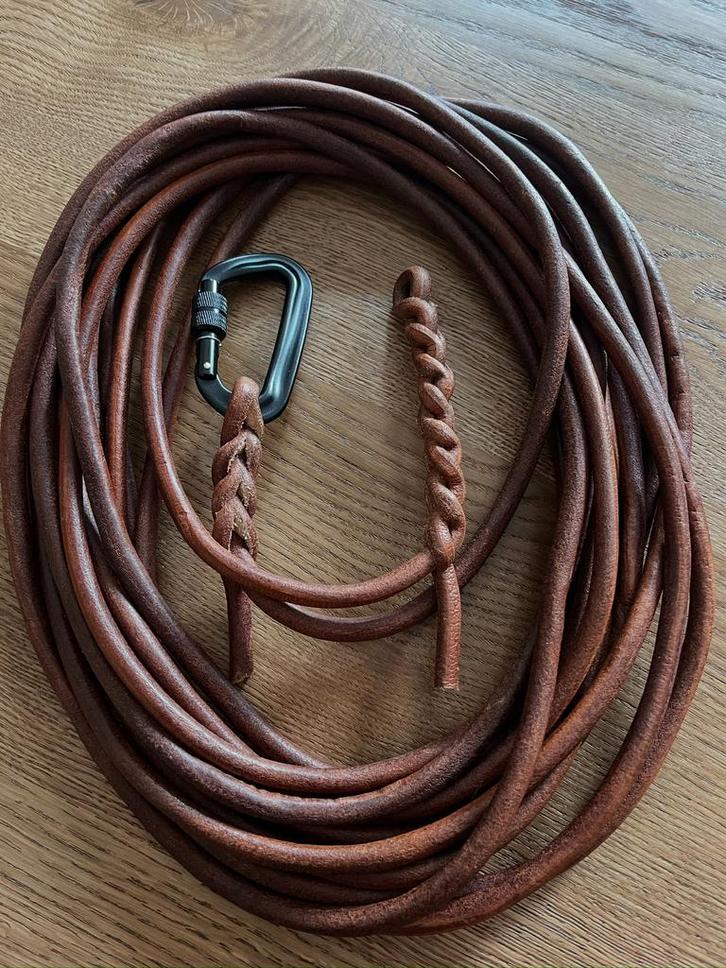 Leren speurlijn 10 meter. 8 mm dikte, Dieren en Toebehoren, Hondenriemen, Ophalen of Verzenden