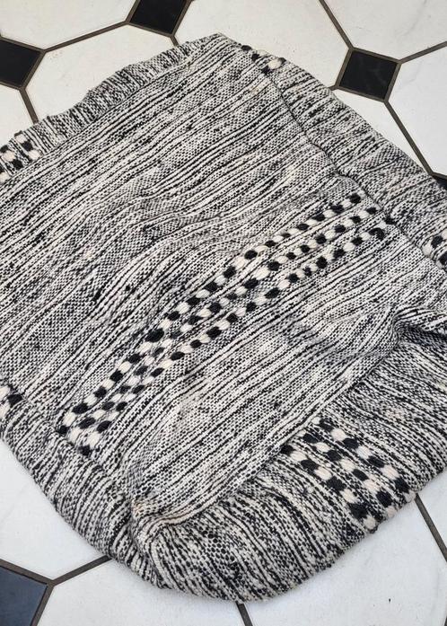 Nieuw Marrokaans handgemaakte kattenkussen, vloerkussen poef, Dieren en Toebehoren, Kattenmanden, Nieuw, Wol, Ophalen of Verzenden