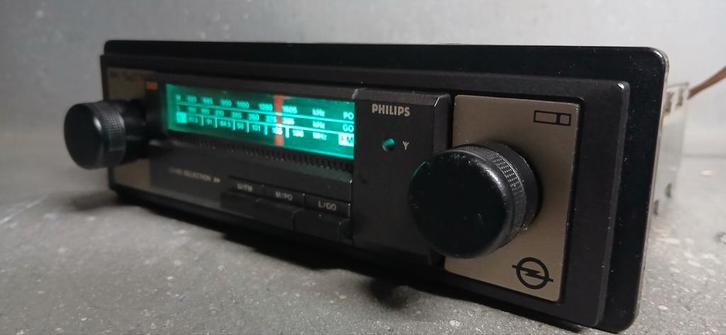 Leuke Opel Philips FM Radio Youngtimer Oldtimer, Auto diversen, Autoradio's, Zo goed als nieuw, Ophalen of Verzenden