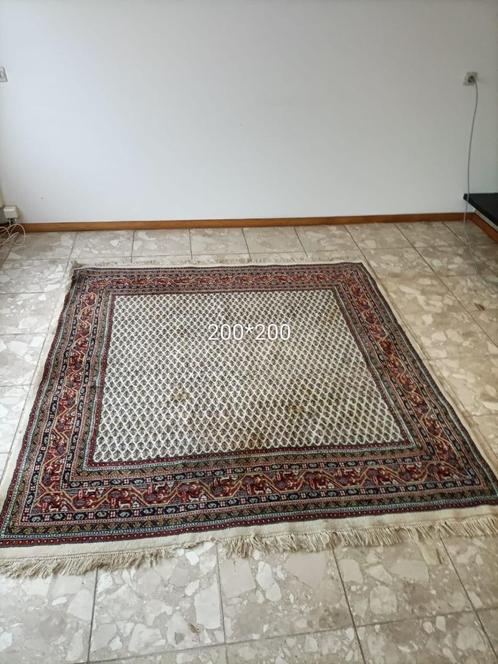 T.e.a.b. Indisch vintage Tapijt 200x200, Huis en Inrichting, Stoffering | Tapijten en Kleden, Gebruikt, 200 cm of meer, 200 cm of meer