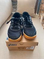 Asics indoorschoenen maat 36 zwart, Ophalen, Zo goed als nieuw, Schoenen