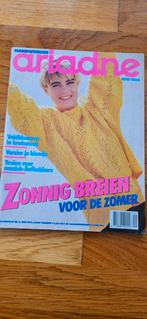 Ariadne  juni 1986, Ophalen of Verzenden, Zo goed als nieuw, Breien of Haken, Patroon of Boek
