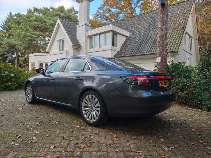 Saab 9-5 2.0 T Vector 162KW XWD AUT 2011 Grijs, Auto's, Saab, Particulier, Saab 9-5, 4x4, ABS, Airbags, Airconditioning, Alarm