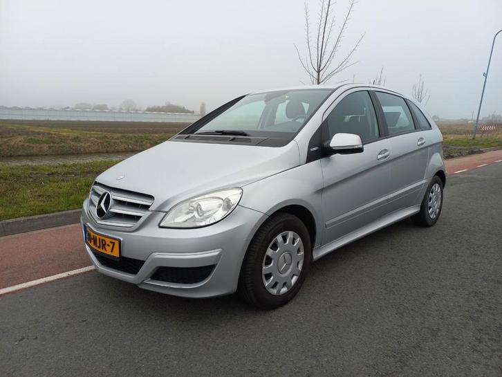 Mercedes-Benz B160 5DRS 2010 AIRCO APK 24-11-2026!, Auto's, Mercedes-Benz, Bedrijf, B-Klasse, ABS, Airbags, Airconditioning, Centrale vergrendeling