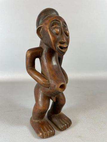 220607 Oud Afrikaans Songye beeldje uit Kongo. beschikbaar voor biedingen