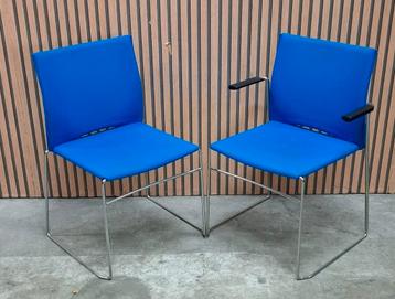 42 Buisframe stoelen Design vergaderstoelen kantine kantoor beschikbaar voor biedingen