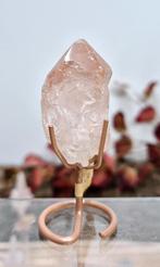 Pink Scarlet Lemurian 07, Verzenden