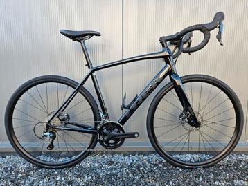 Trek Domane AL 4 Disc Racefiets - Shimano Tiagra - 56cm beschikbaar voor biedingen