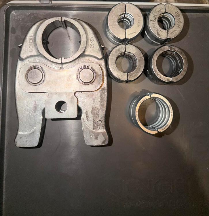 Henco mini 3 moederbek persbek met ringen 14-16-20-26-32, Doe-het-zelf en Verbouw, Gereedschap | Overige machines, Zo goed als nieuw