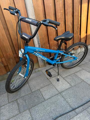 20 inch bmx fiets blauw beschikbaar voor biedingen
