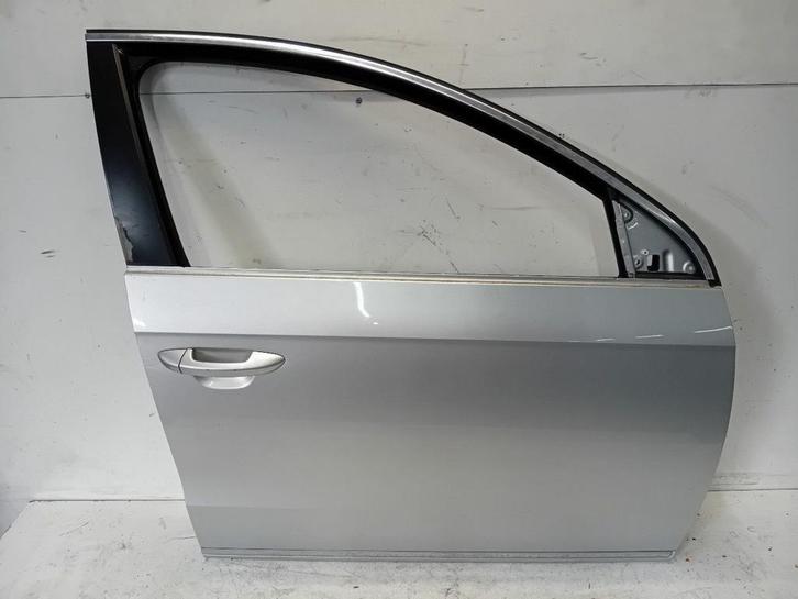 Portier rechts voor Volkswagen Passat, Auto-onderdelen, Carrosserie en Plaatwerk, Deur, Volkswagen, Gebruikt, Herkomst onderdeel bekend