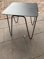 Bijzettafel Aramis van Torna, Minder dan 45 cm, Minder dan 55 cm, Metaal of Aluminium, Vierkant