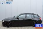 BMW 320i AUT. Touring M-Sport 2018 Saphirschwarz 20" Veemann, Automaat, 1998 cc, Achterwielaandrijving, 4 cilinders
