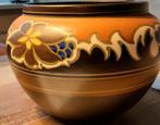 Gouds Plateel bloempot, Ophalen