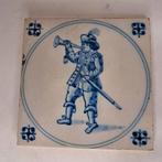 Oude Hollandse tegel met muzikant, Antiek en Kunst, Ophalen of Verzenden