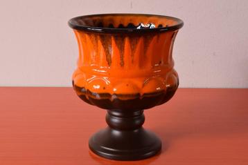 Retro vintage jaren 70 fat lava bloempot met voet beschikbaar voor biedingen