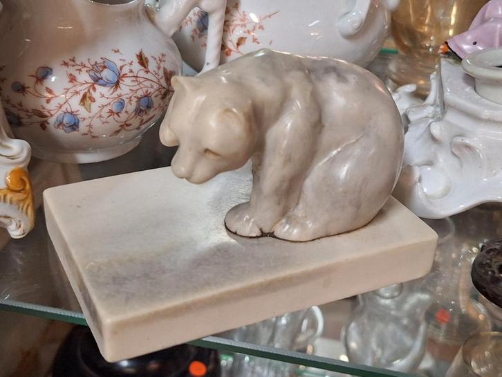 IJsbeer Beeldje, Antiek en Kunst, Kunst | Beelden en Houtsnijwerken, Ophalen of Verzenden