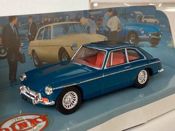 MG B GT (1965) 1:43 Dinky Matchbox NIEUWSTAAT IN OVP beschikbaar voor biedingen