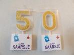 NIEUW 2 gouden glitter kaarsen op steker cijfers 50, Ophalen of Verzenden, Nieuw, Versiering, Verjaardag