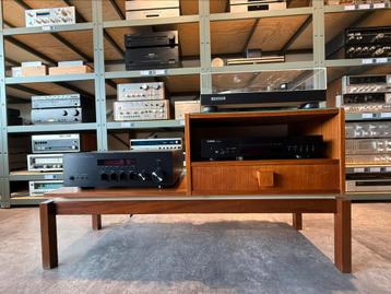 Vintage audiomeubel, in zeer mooie staat beschikbaar voor biedingen