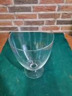 Vaas glas op voet, Ophalen of Verzenden