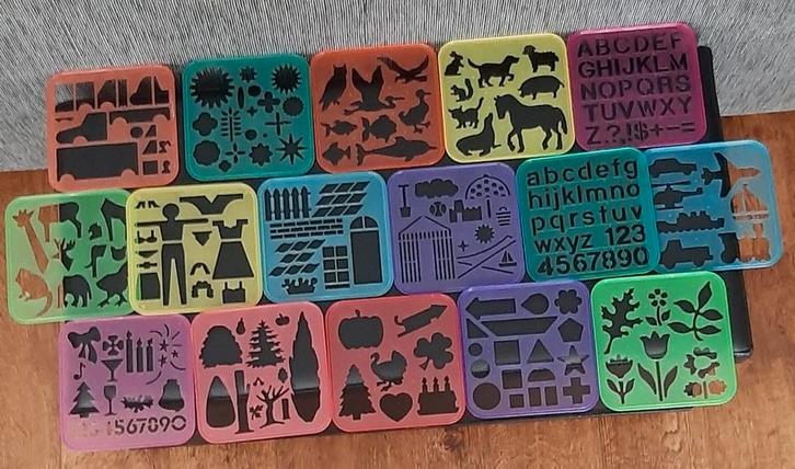 Tupperware Sjablonen Set, Huis en Inrichting, Keuken | Tupperware, Gebruikt, Overige typen, Geel, Groen, Oranje, Paars, Rood, Ophalen