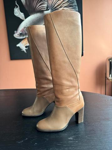 Atelier do Sapato Beige Lederen Laarzen Maat 37 beschikbaar voor biedingen