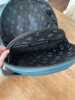 Toilettas/ koffer hardschalen, Sieraden, Tassen en Uiterlijk, Koffers, Ophalen of Verzenden, Zo goed als nieuw