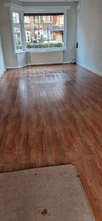 Laminaat vloer., Ophalen, Gebruikt, Bruin, 25 tot 50 m²