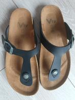 Slippers.  Maat 37.   VTy, Jongen of Meisje, Overige typen, Ophalen of Verzenden, Zo goed als nieuw