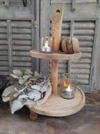 Stoere sober houten etagere op voet oud hout landelijk, Huis en Inrichting, Woonaccessoires | Etagères, Ophalen, Gebruikt