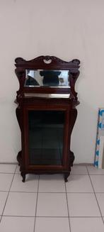 Antiek thee/vitrinekastje, Ophalen