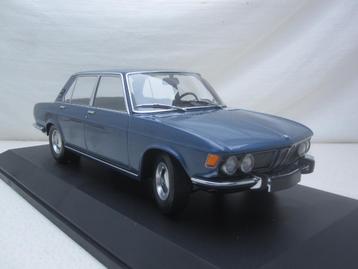 BMW E3 2500 blauw metallic  1968  1:18 Minichamps beschikbaar voor biedingen
