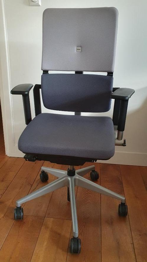 Ergonomic Office Chair "Steelcase Please", Huis en Inrichting, Bureaustoelen, Zo goed als nieuw, Bureaustoel, Grijs, Ergonomisch