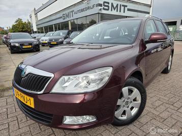 Skoda Octavia Combi 1.2 TSI Elegance AUT/NLAuto/Dealer/Trekh beschikbaar voor biedingen