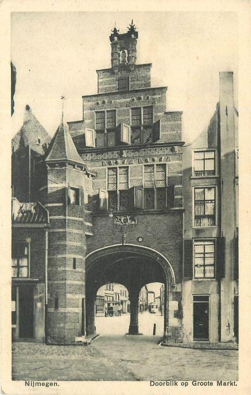 (387-166-013) Nijmegen Doorblik op Groote Markt, Verzamelen, Ansichtkaarten | Nederland, Gelderland, Verzenden