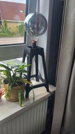 Industriële lamp met grote bol & voet, Ophalen